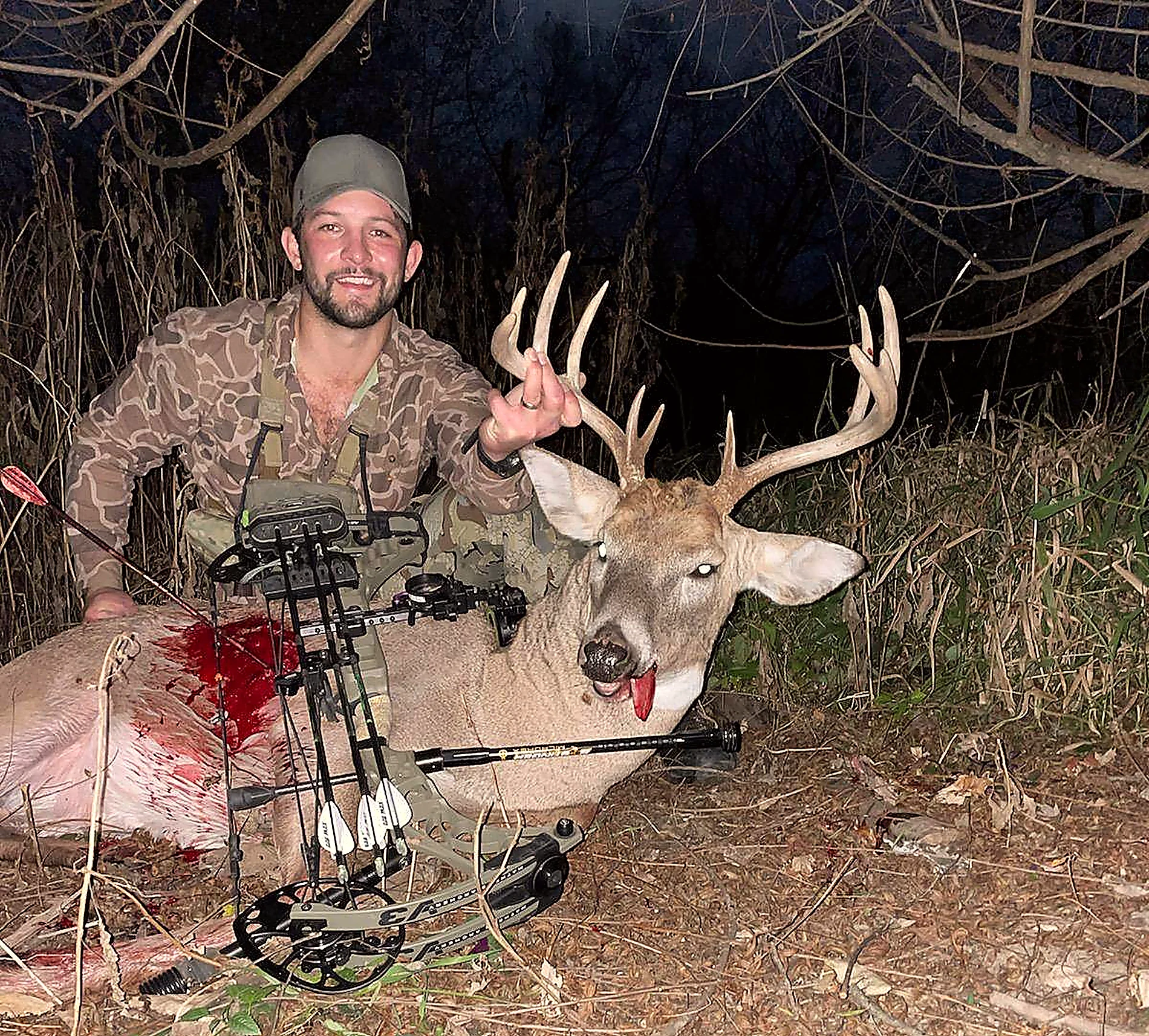 Whitetail Archery at Bigger Bucks Outfitters in Henderson County Illinois