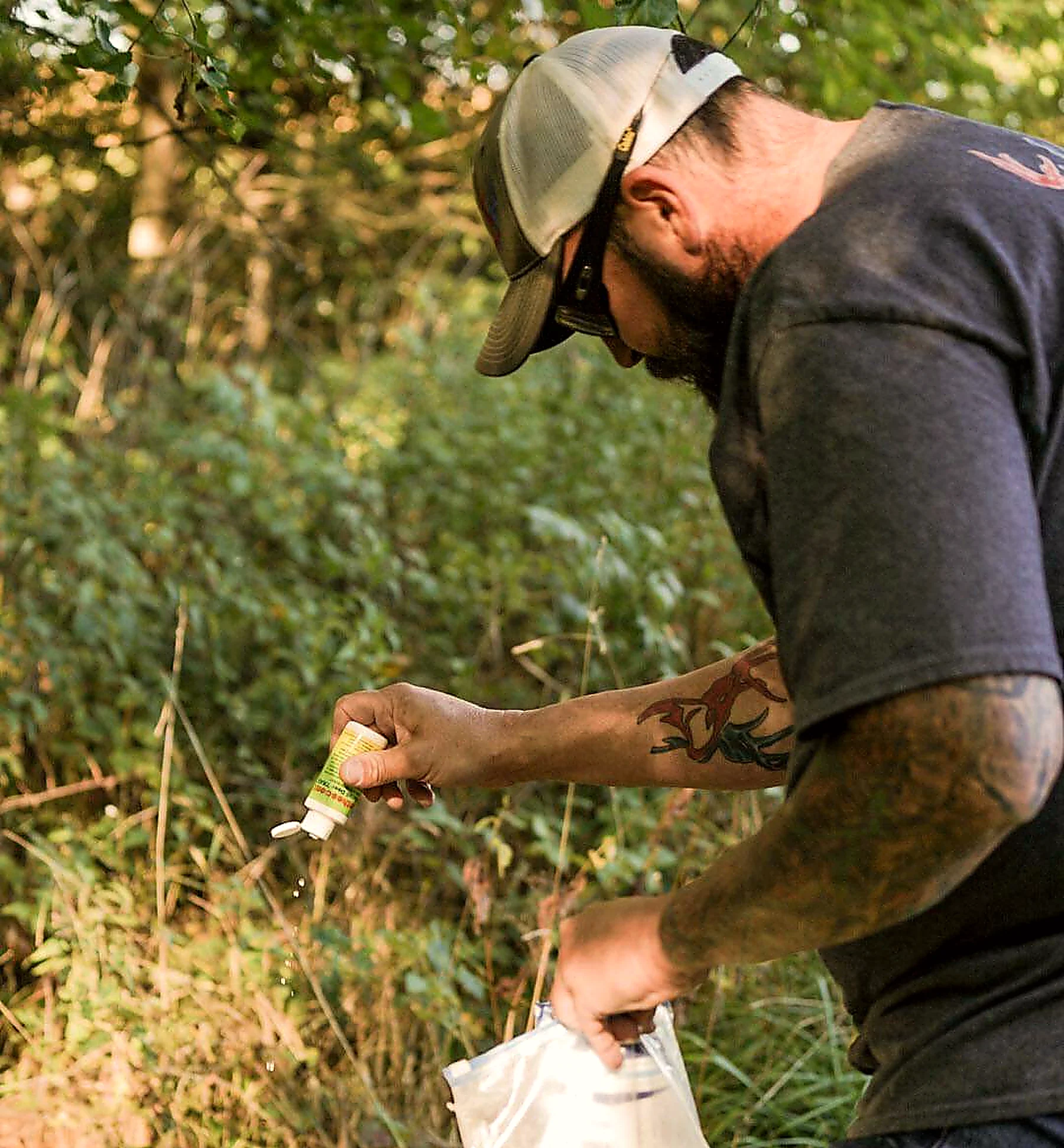 Field dressing and game care at Bigger Bucks Outfitters in Henderson County Illinois