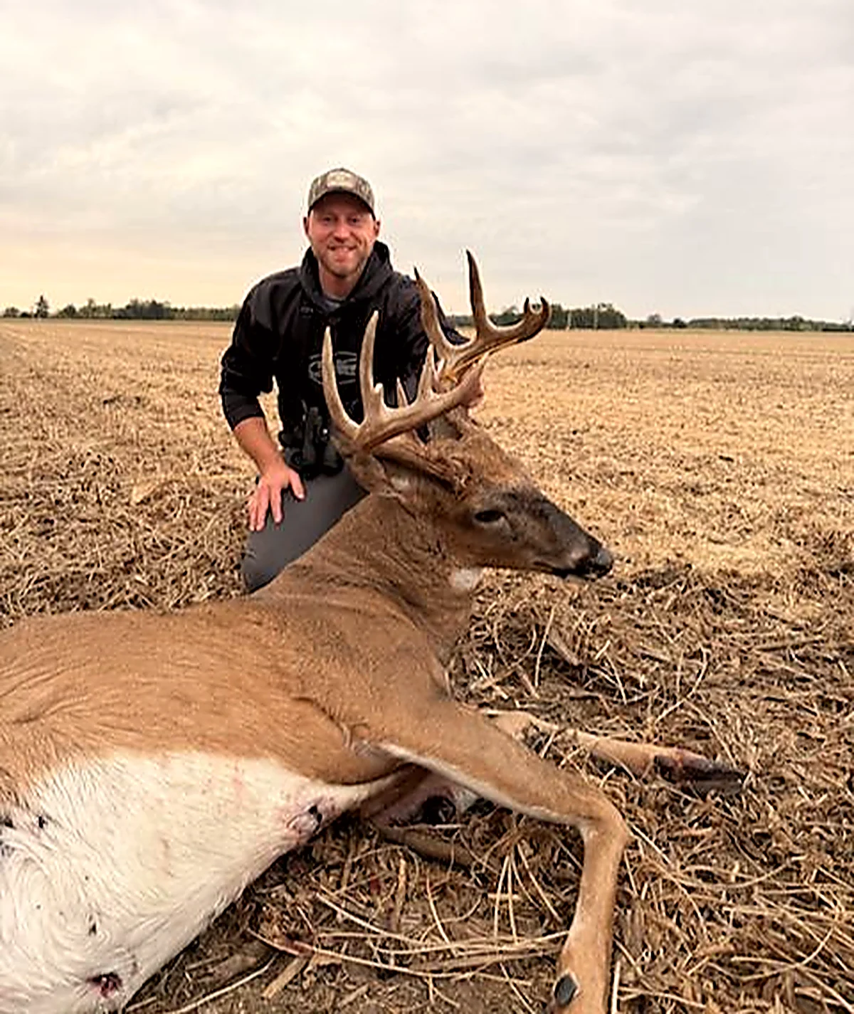 Illinois whitetail hunting ground at sunset at Bigger Bucks Outfitters